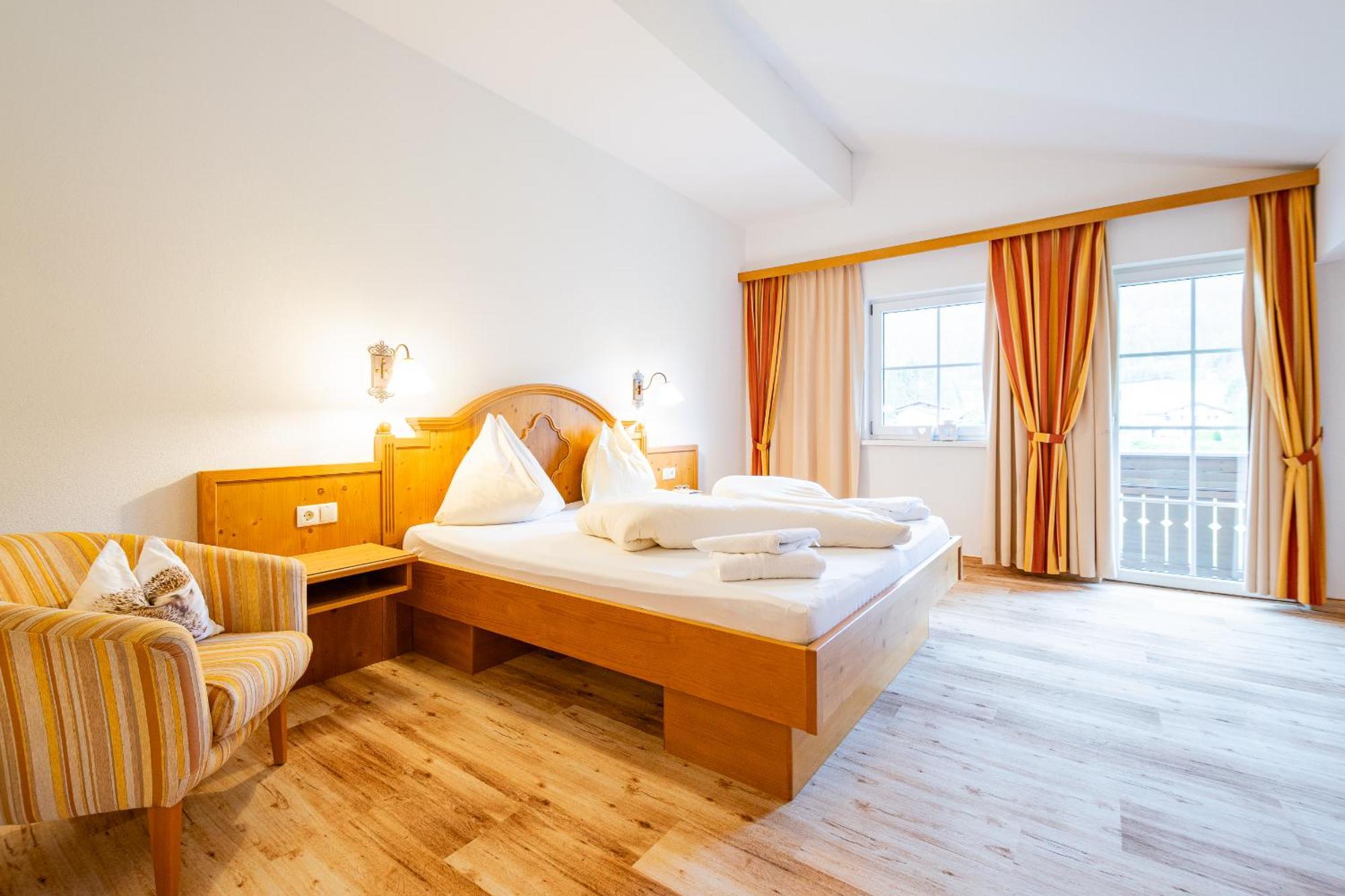 Landhotel Hubengut Bed And Breakfast Радштадт Экстерьер фото